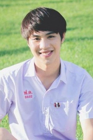 ณวัชร์ พุ่มโพธิงาม