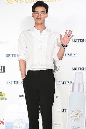 Seol Jung-hwan photo