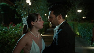 Güller ve Günahlar: 2 x Episode 1 VOSTFR