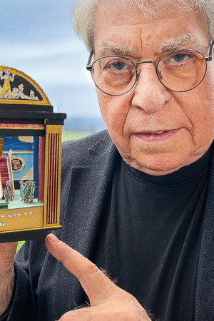 Image Stor mand - små teatre