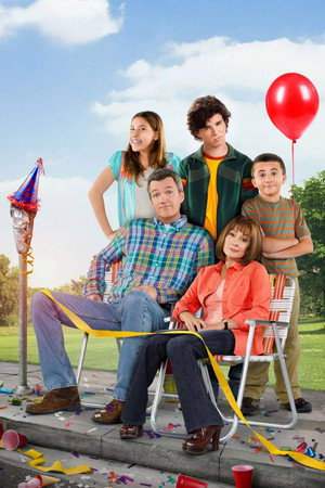 Постер сериала «Бывает и хуже (2009 - 2018)» — (32 из 98)