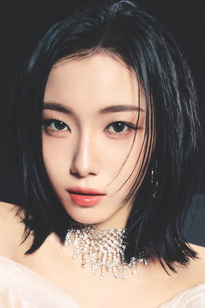 Seo Young-eun portrait