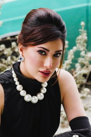 Mehwish Hayat portrait