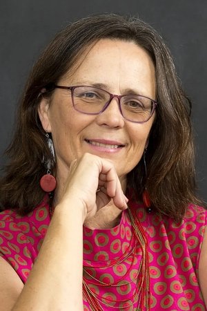 Carolyn Carew thumbnail