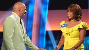 Celebrity Family Feud The Cast of Yellowjackets and Gayle King vs. Sophia Bush Hughes