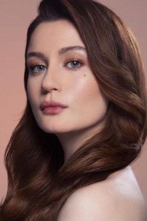 Berna Koraltürk portrait