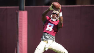 A Season With: 2×1 {year} Online En Netflix