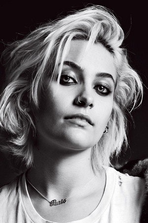 Paris Jackson photo