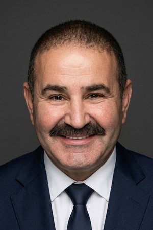 Şafak Sezer portrait