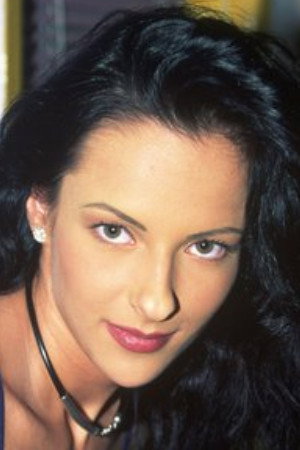 Erica Tchern portrait