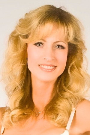 Leeza Jones portrait