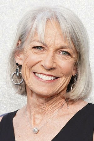 Ginny MacColl portrait