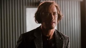 The Flash: Season 5 Episode 14 – Cause and XS