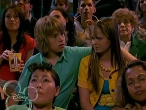 Zack y Cody: Todos a bordo temporada 1 capitulo 9