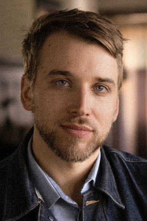 Carson Lund portrait