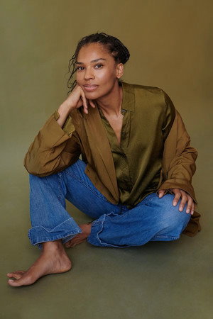 Cynthia Micas photo 2