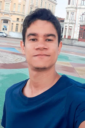 Cezar Melo