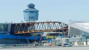 New York Super Airport Building on Water