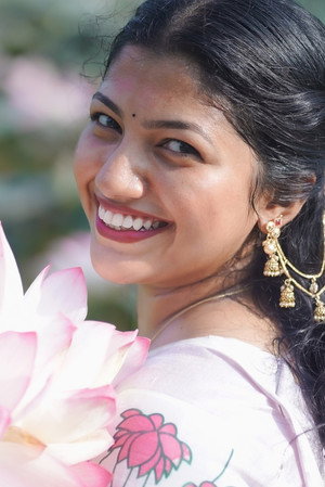 Devi Nandana's photo
