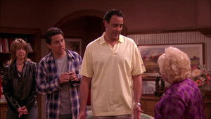 Everybody Loves Raymond: 8×23