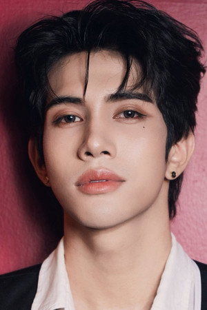 ภูมิ ชวัลวัฒน์ ทองอยู่