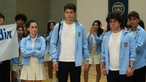 Torn Apart: 1×2