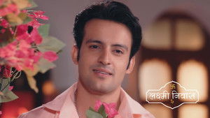 Radhika Saves Niya From Harm