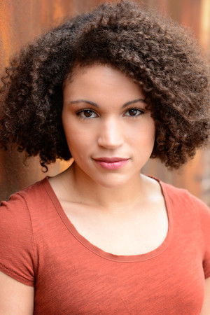 Gabrielle Byndloss photo