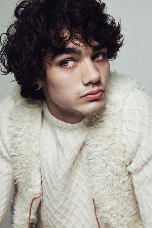 Charlie Polinger portrait