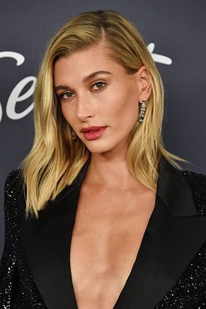 Hailey Bieber