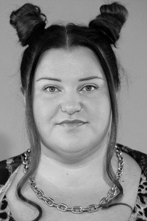 Alyona Alyona portrait
