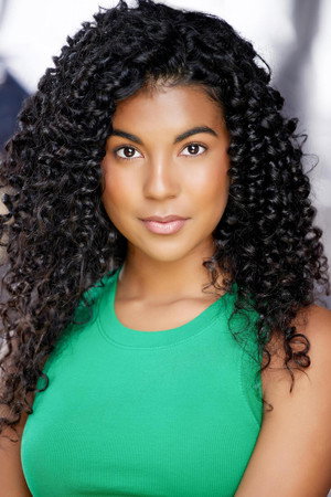 Danielle Chambers portrait