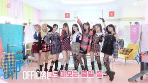 TWICE TV “GMA3: What You Need to Know” Behind the Scenes