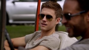 Graceland: 2×4