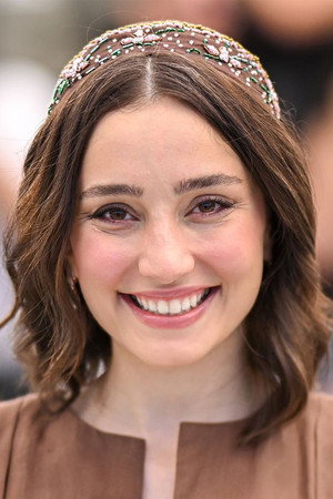سها نیاستی