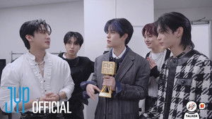 SKZ-TALKER: 1×52 {year} Online En Netflix