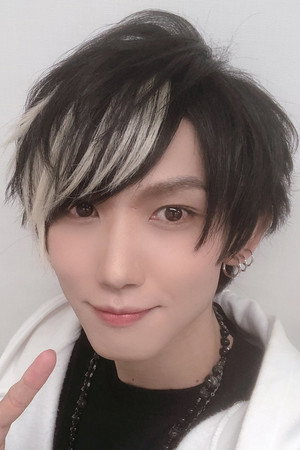 Hiroto Akiya portrait