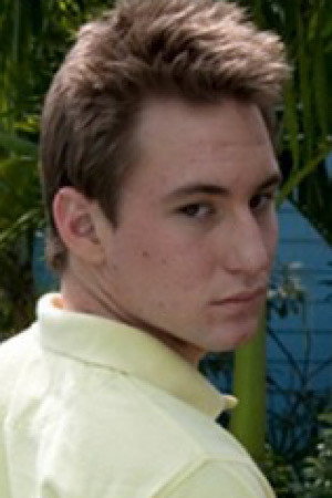 Remi Steele portrait