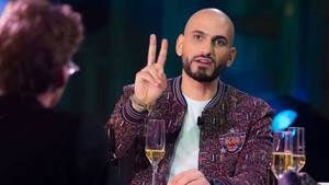 Y’a du monde à messe: 1×17