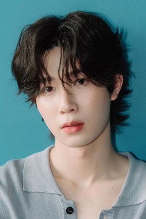 Pharinyakorn Khansawa photo