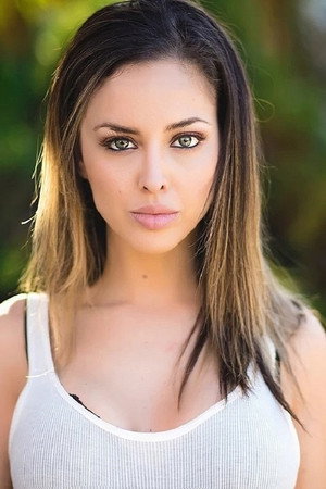 Sapir Azulay portrait