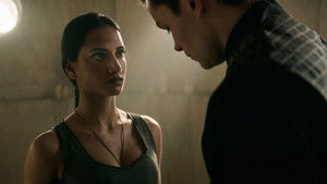 Shadow and Bone – Legenden der Grisha: 2×3