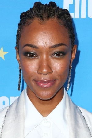 Sonequa Martin-Green photo