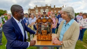 Antiques Roadshow Helmingham Hall 3