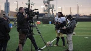 A Season With: 1×8 {year} Online En Netflix