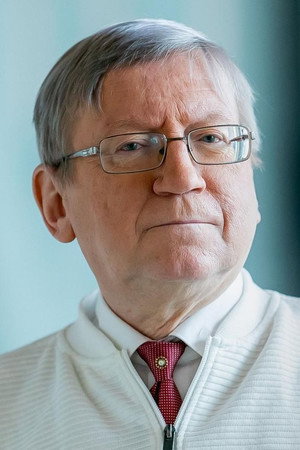 Linnar Priimägi portrait