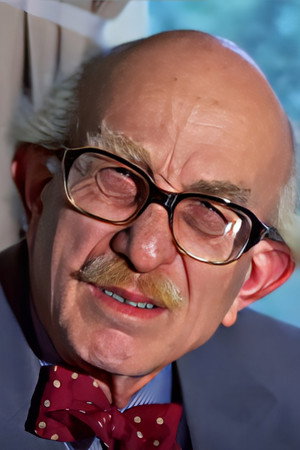 Akil Öztuna portrait