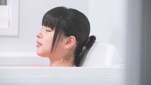 Furo girl Season 1 Episode 1