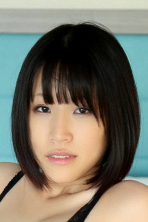 新美さくら portrait