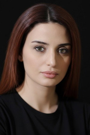 Pınar Dikici portrait